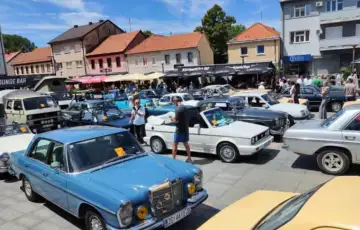 Oldtimeri livno 872x576