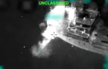 Amerikanci pogodili treci tanker u Omanskom zaljevu dvije rakete onesposobile brod