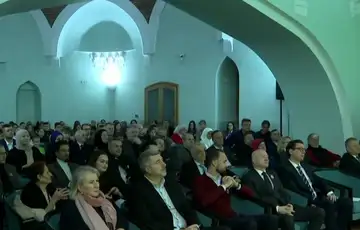 Dodijeljene stipendije Cvijet Srebrenice