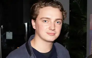 Edvard Jul Rod Larsen 872x581