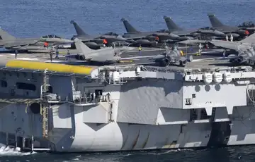 Francuski nosac aviona Charles de Gaulle