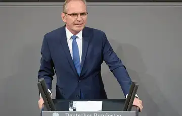 Hartmut Ebbing Njemački političar optužen za pedofiliju dobio poseban tretman zbog uloge u proizraelskoj lobističkoj organizaciji