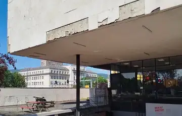 Historijski muzej Bi H Ars Aevi Otpale fasadne ploce s Historijskog muzeja Bi H