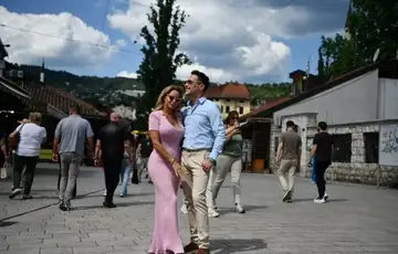 Nenad jovanovic sa suprugom na bascarsiji/ Press