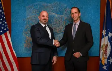 Mark Tervakovski i Ginkel