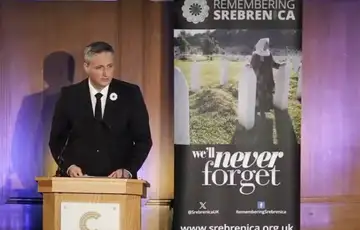 Denis becirovic komemoracija london srebrenica