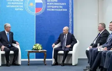 Kasim-Žomart Tokajev i Vladimir Putin
