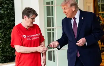 Trump baksis mcdonalds