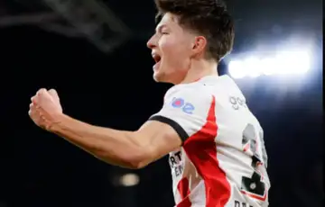 esmir bajraktarevic psv