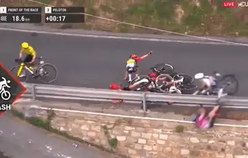 Lancani sudar na biciklistickoj utrci Italijanka sletjela u provaliju