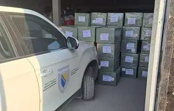 Na podrucju Tuzle otkriven tekstil u posiljci gradevinskog materijala vrijednost robe 170 000 KM