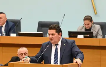Nenad Stevandic 04