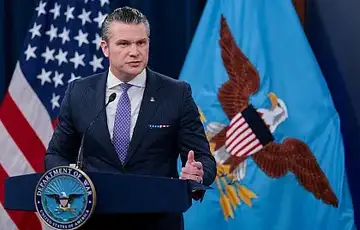 Pete Hegseth 04