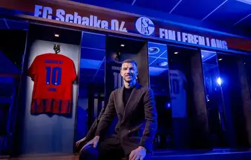 Schalke za jedan dan prodao 6000 Dzekinih dresova