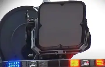 Srbija protesti 03 zvucni topovi za razbijanje masa