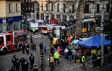 Milan tramvajska nesreća Tramvaj iskocio iz sina u Milan