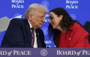 Vjosa Osmani Donald Trump