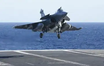 Borbeni avion
