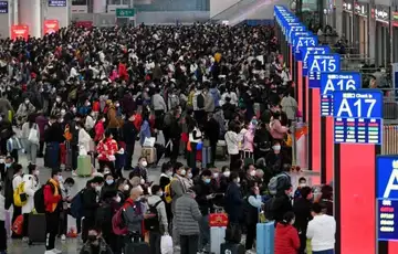 Kina covid zracna luka guzva