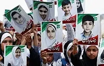 Iran 07 Iranska televizija prikazala sahranu djece