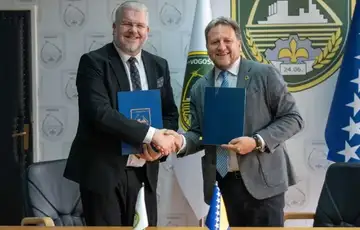 Nacelnik Opcine Vogosca Migdad Hasanovic i rezidentni predstavnik UNDP a Renaud Meyer