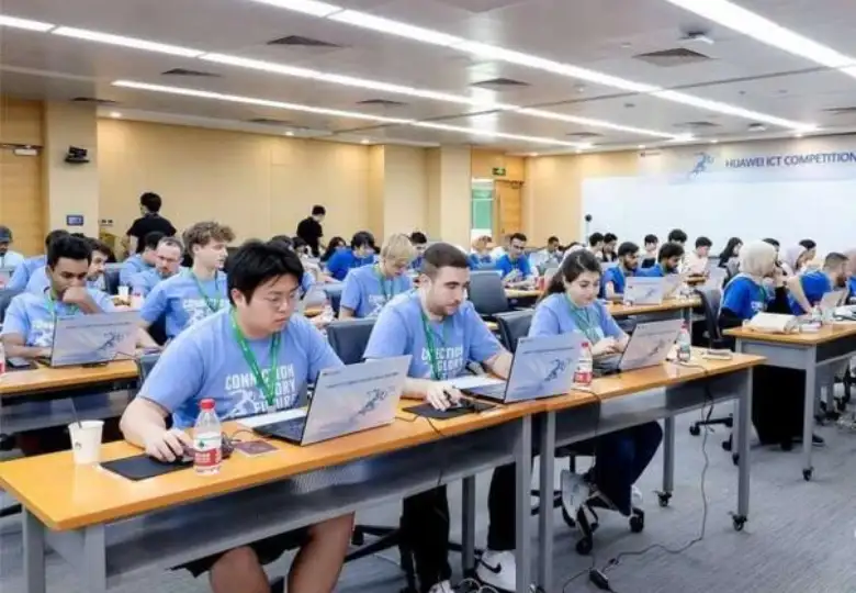 Studensti Na Huawei takmicenju