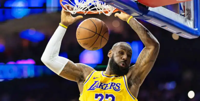 LeBron James ,