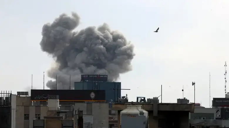 Iran napad 03 Rat u Iranu