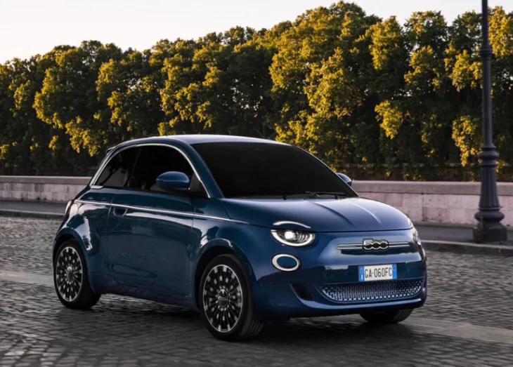 Fiat 500 768x550