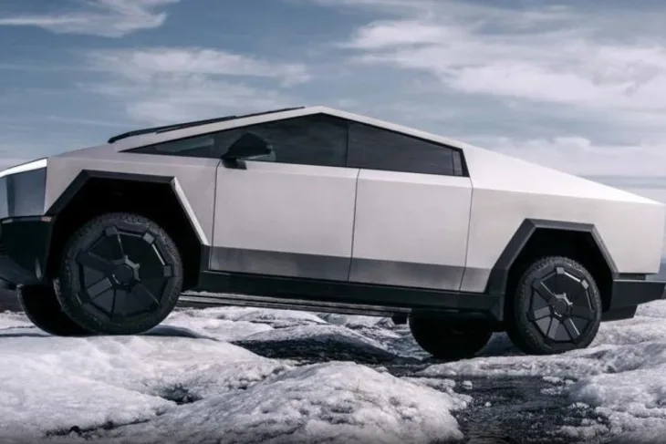 Tesla/ Cybertruck