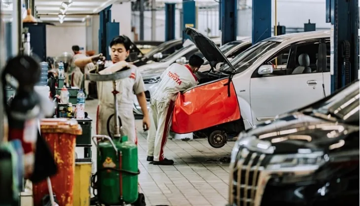 Auto fabrika