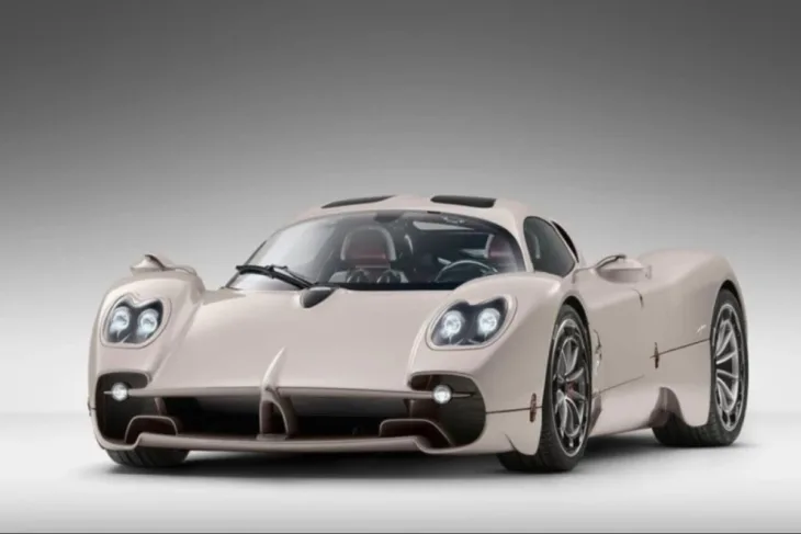 Pagani Utopia