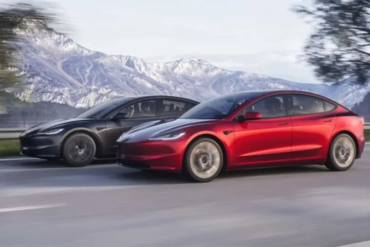 Tesla Redizajniran Tesla Model 3