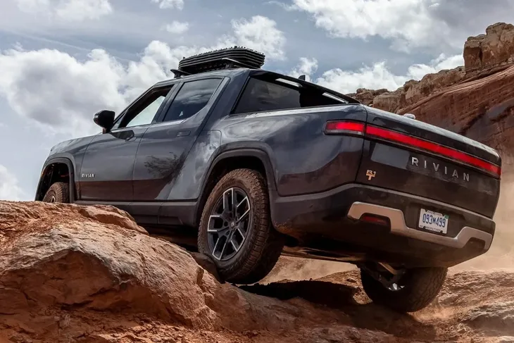 auto  Rivian