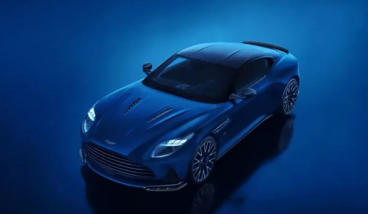 Aston Martin DB12