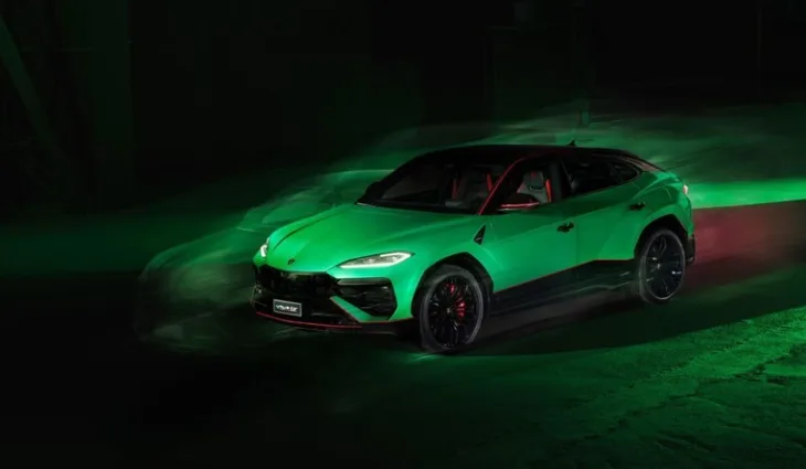 Lamborghini Urus SE Tettonero Capsule