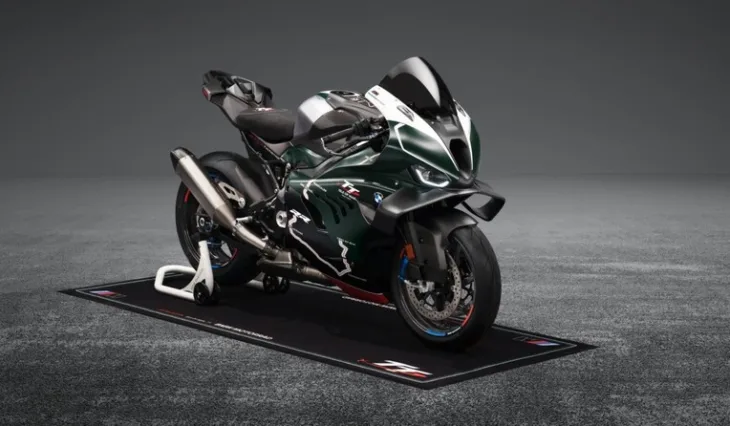 BMW M 1000 RR