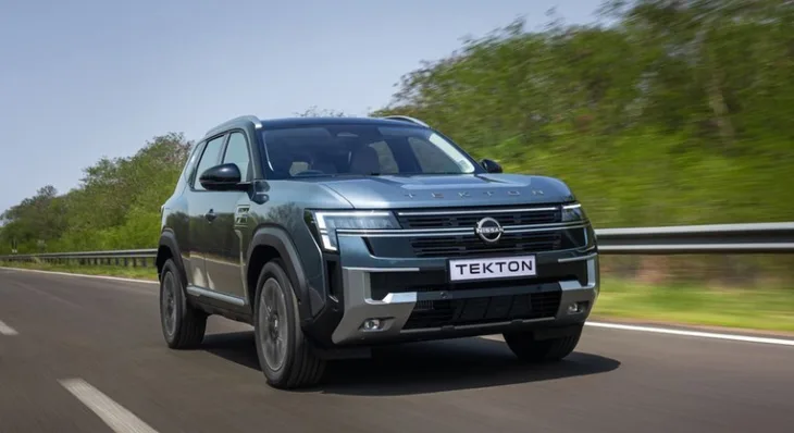 Nissan Tekton