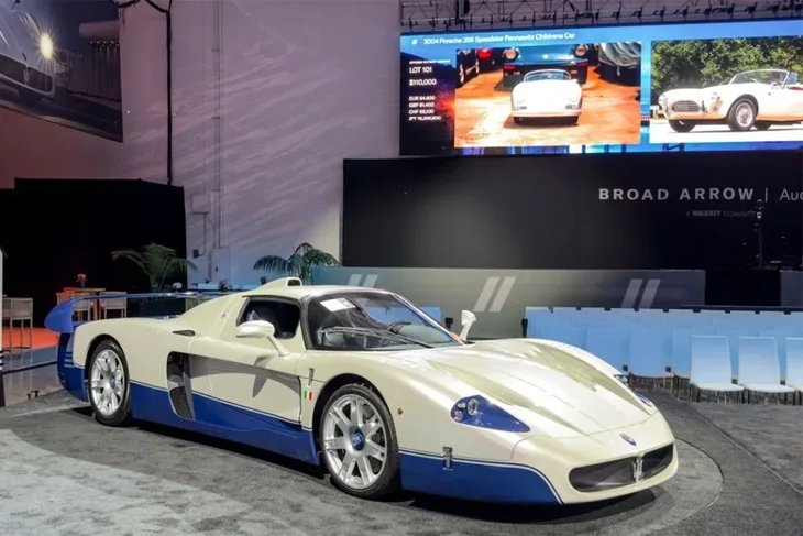 Maserati MC12