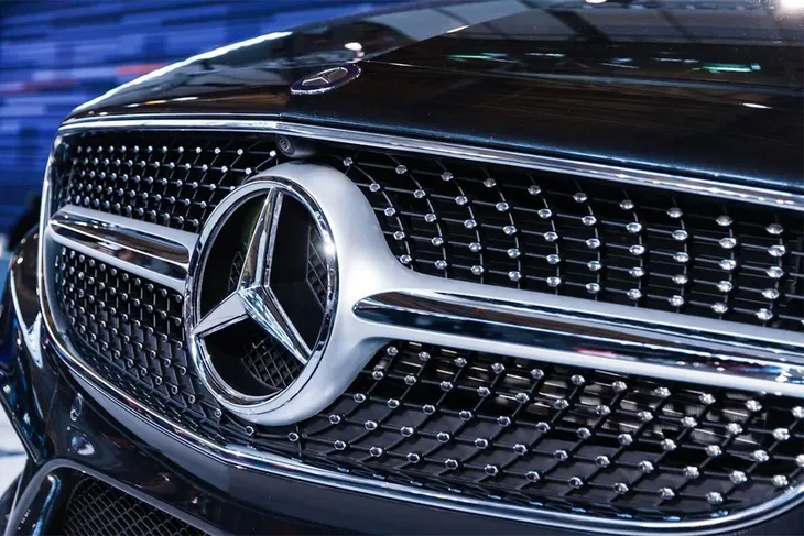 Mercedes