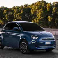 Fiat 500 768x550
