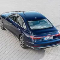 Audi A8 01 768x545