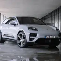 Porsche Macan 2025 768x549