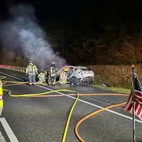 tesla sre zapalio