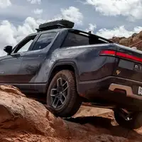 auto  Rivian