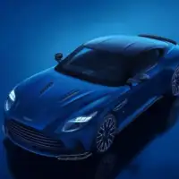 Aston Martin DB12
