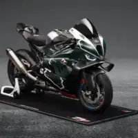 BMW M 1000 RR