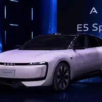 AUDI E5