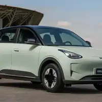 Geely E2