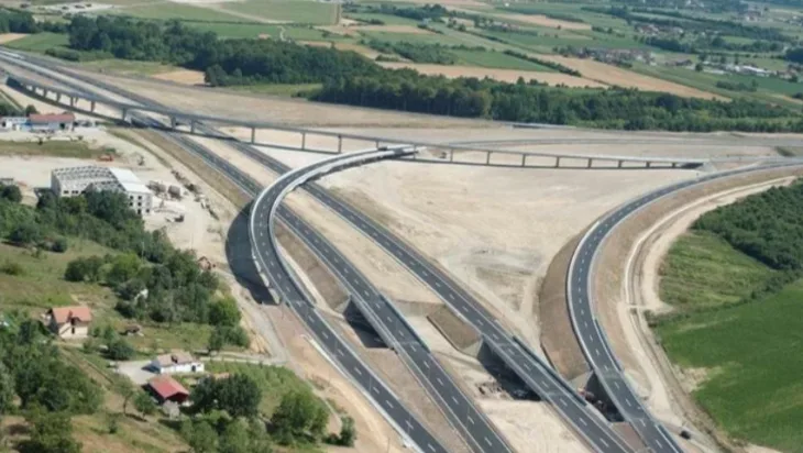 Autoput Srbija gradnja foto oni